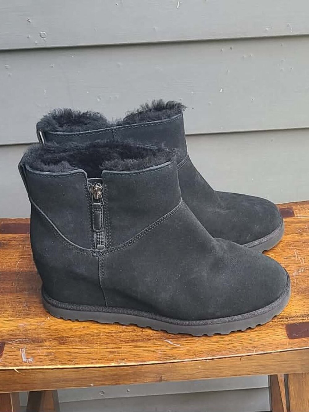UGG Black Suede Shearling Femme Zip Mini Boot size 7